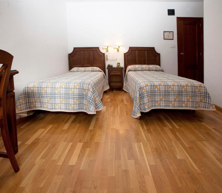 Hotel Avenida Yecla Ngoại thất bức ảnh