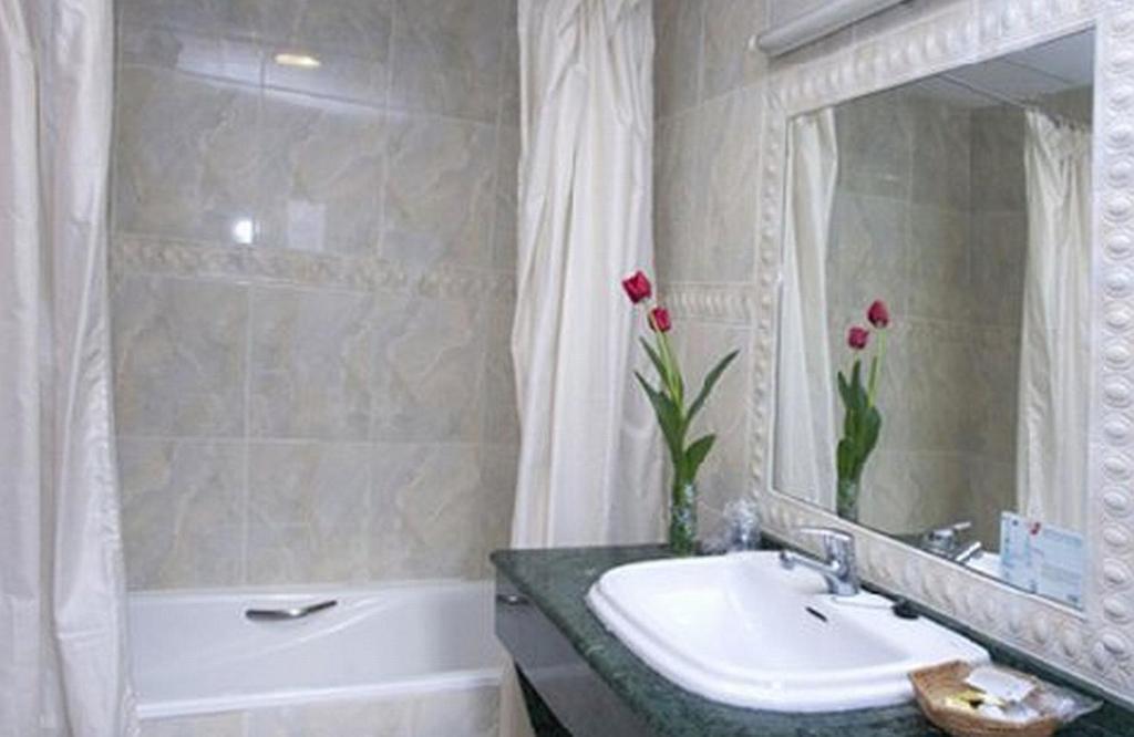 Hotel Avenida Yecla Phòng bức ảnh